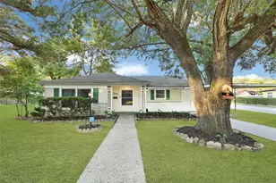 701 E Humble St, Baytown, TX 77520 - Photo 8