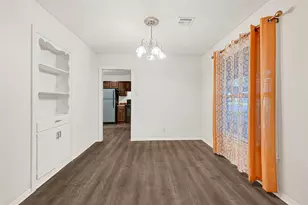 701 E Humble St, Baytown, TX 77520 - Photo 14