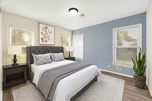 701 E Humble St, Baytown, TX 77520 - Photo 6