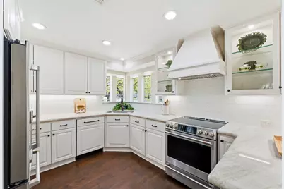 20 Falling Star Road, The Woodlands, TX 77381 - Photo 16