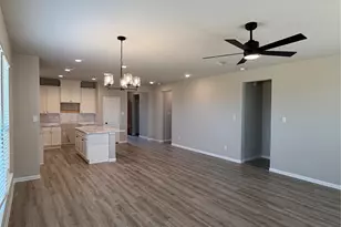 461 San Sebatian Pl, Brookshire, TX 77423 - Photo 6