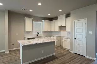 461 San Sebatian Pl, Brookshire, TX 77423 - Photo 4