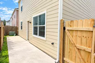 3735 W Ashford Villa Ln, Houston, TX 77082 - Photo 30
