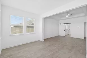 12302 Old Fashion Cir, Mont Belvieu, TX 77535 - Photo 16