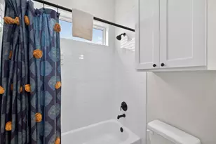 2503 103rd St, Galveston, TX 77554 - Photo 32
