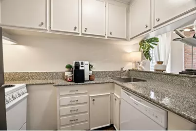 3400 Timmons Lane #80, Houston, TX 77027 - Photo 14