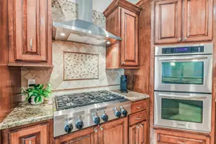 30107 Commons Park Dr, Huffman, TX 77336 - Photo 10