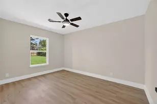 1726 Pecan Ln, Stafford, TX 77477 - Photo 14