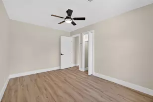 1726 Pecan Ln, Stafford, TX 77477 - Photo 20