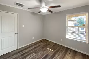 10307 Solitude Way, Houston, TX 77044 - Photo 18