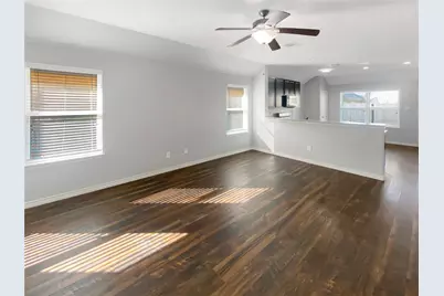 10307 Solitude Way, Houston, TX 77044 - Photo 8