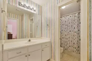 12903 Ryaneagles Cir, Houston, TX 77044 - Photo 16