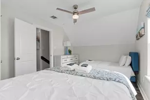 203 Sandpebble Pl, Surfside Beach, TX 77541 - Photo 22