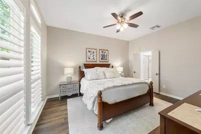 34 Alderon Woods Place, The Woodlands, TX 77382 - Photo 34