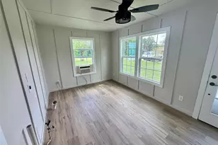27 Cotton Bayou Cir, Cove, TX 77523 - Photo 6