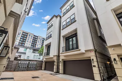 2716 Baldwin Street, Houston, TX 77006 - Photo 1