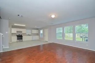 12039 Madison Oak St, Houston, TX 77038 - Photo 10