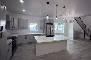 5054 Hickory Hill Rd, Navasota, TX 77868 - Photo 12