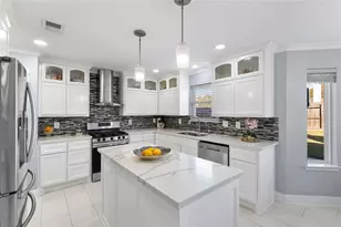 405 Mystic Trail Loop, Houston, TX 77339 - Photo 10