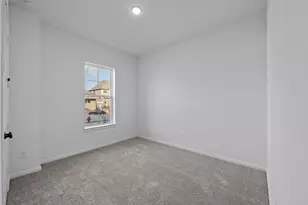 12318 Sweet Gum Dr, Mont Belvieu, TX 77523 - Photo 6