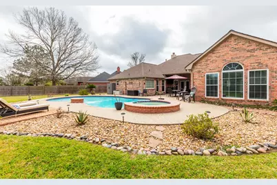 7615 Colonial Drive, Beaumont, TX 77707 - Photo 38