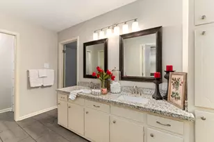 1609 Longhofer St, Brenham, TX 77833 - Photo 12