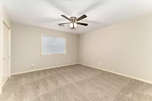 1609 Longhofer St, Brenham, TX 77833 - Photo 10