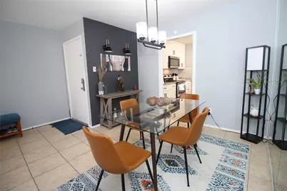 9707 Richmond Avenue #104, Houston, TX 77042 - Photo 4