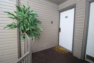 9707 Richmond Ave, Houston, TX 77042 - Photo 30