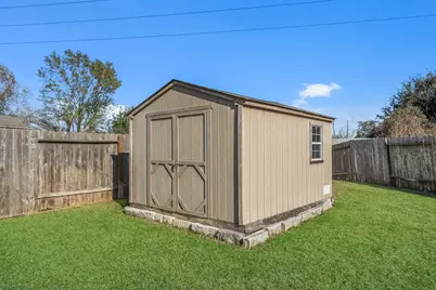 4747 Abercorn Street, Rosharon, TX 77583 - Photo 36