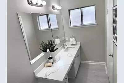 11010 Sageburrow Drive, Houston, TX 77089 - Photo 16