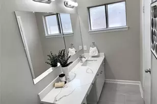 11010 Sageburrow Dr, Houston, TX 77089 - Photo 16