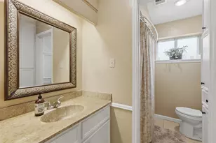 7010 River Ml Dr, Spring, TX 77379 - Photo 16