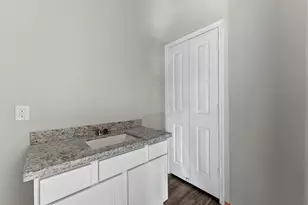 15608 Sycamore Dr, Montgomery, TX 77356 - Photo 20