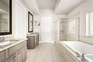 8668 Emnora Ln, Houston, TX 77080 - Photo 32