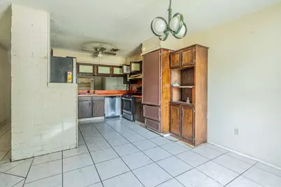11919 Barrett Brae Drive, Houston, TX 77072 - Photo 10