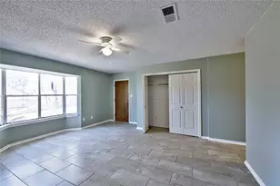 15823 Stagecoach Rd, Stagecoach, TX 77355 - Photo 24