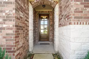 2643 Westward Hl Dr, Fresno, TX 77545 - Photo 2