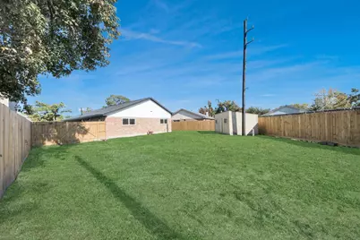 12534 Versailles Drive, Houston, TX 77015 - Photo 30