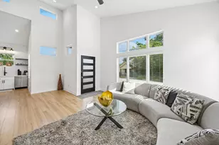 2614 Noble St, Houston, TX 77026 - Photo 4