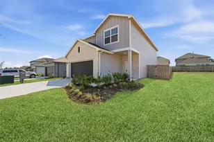 9228 Boulder Blvd, Conroe, TX 77303 - Photo 2