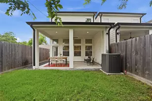510 E 28th St, Houston, TX 77008 - Photo 32