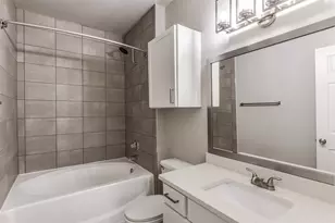 19100 N Glenwest Dr, Friendswood, TX 77546 - Photo 10