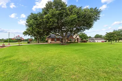 32707 Westminster Drive, Fulshear, TX 77441 - Photo 4