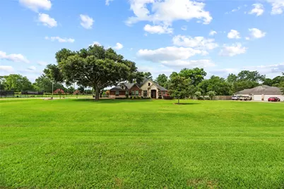 32707 Westminster Drive, Fulshear, TX 77441 - Photo 2