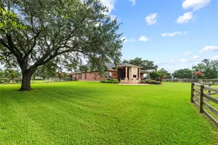 32707 Westminster Dr, Fulshear, TX 77441 - Photo 6