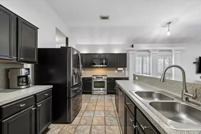 314 Bay Spring Drive, League City, TX 77573 - Photo 8