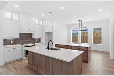 413 Lone Ranger Drive, Montgomery, TX 77316 - Photo 2