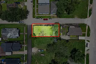 2910 Jewel St, Houston, TX 77026 - Photo 1