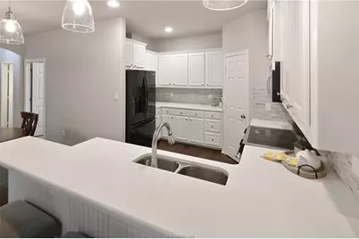 200 Karten Lane, College Station, TX 77845 - Photo 4